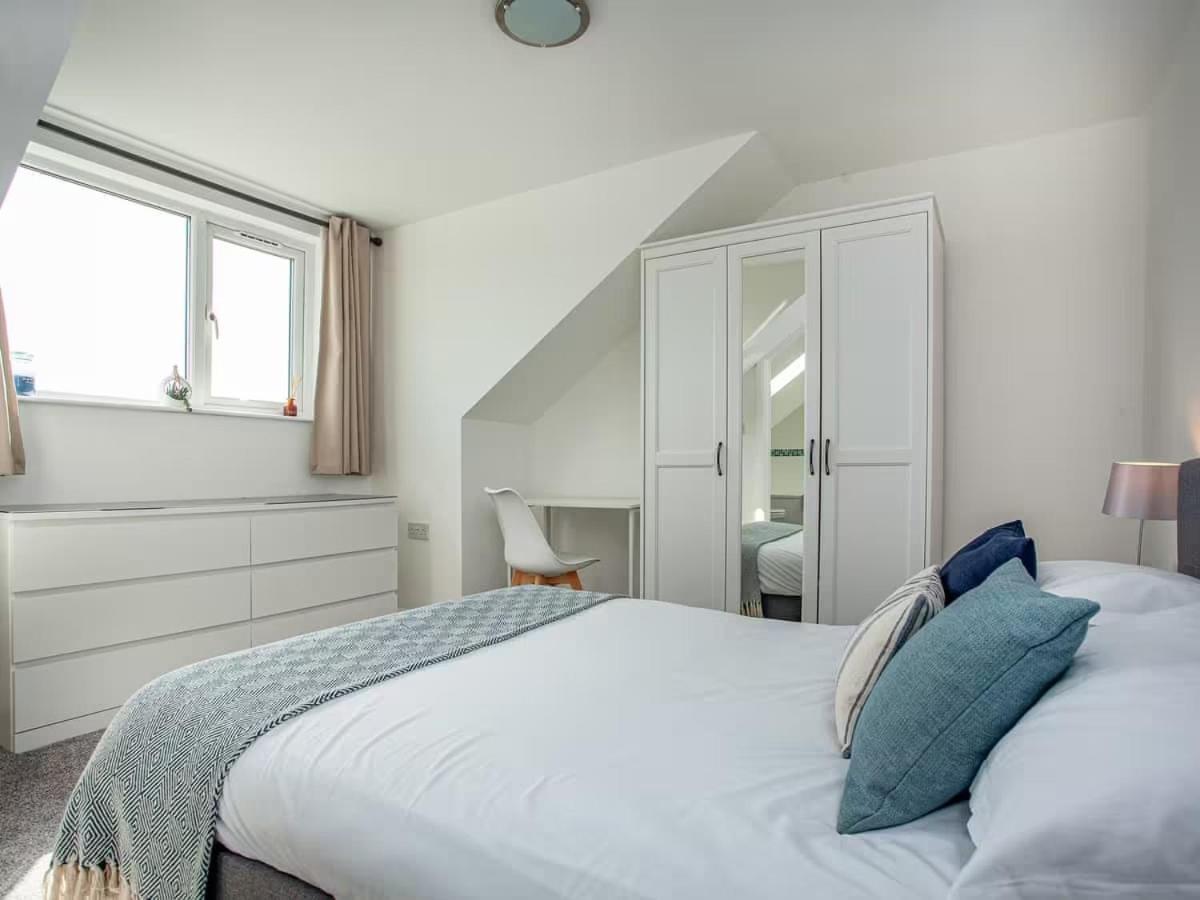 Three Bedroom House In Porth New Quay Exterior foto
